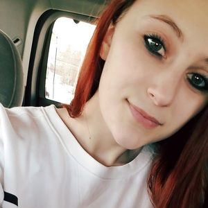 Meet your Posher, Eva